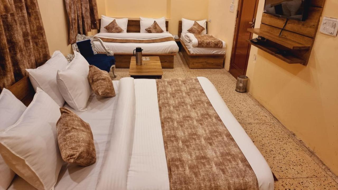Hotel Babua Hyness Haridwār Exterior foto
