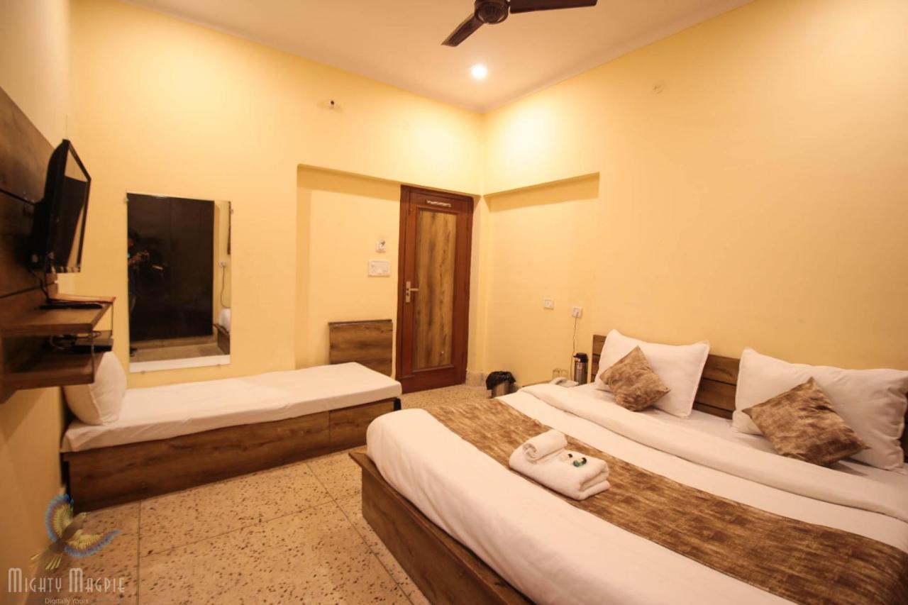 Hotel Babua Hyness Haridwār Exterior foto
